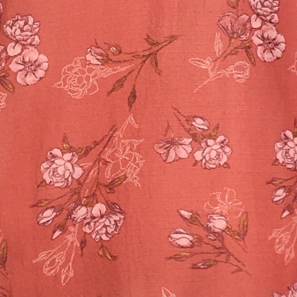 JOLT Cold Shoulder Embroidered Floral Blouse - Picture 7 of 8